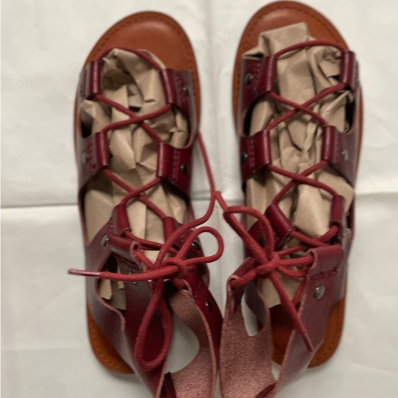 American Eagle Outfitters Faux Leather Gladiator Sandals - Picture 4 of 10